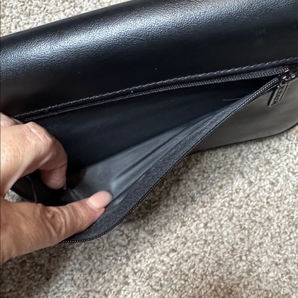 BUXTON Classic Black Leather Crossbody Purse, Wallet, With Mirror - Picture 11 of 13